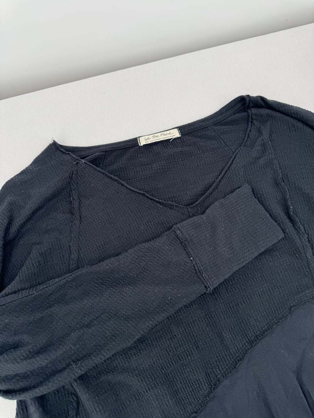 We The Free Top Size Small Black Waffle Knit Asymmetrical Tunic